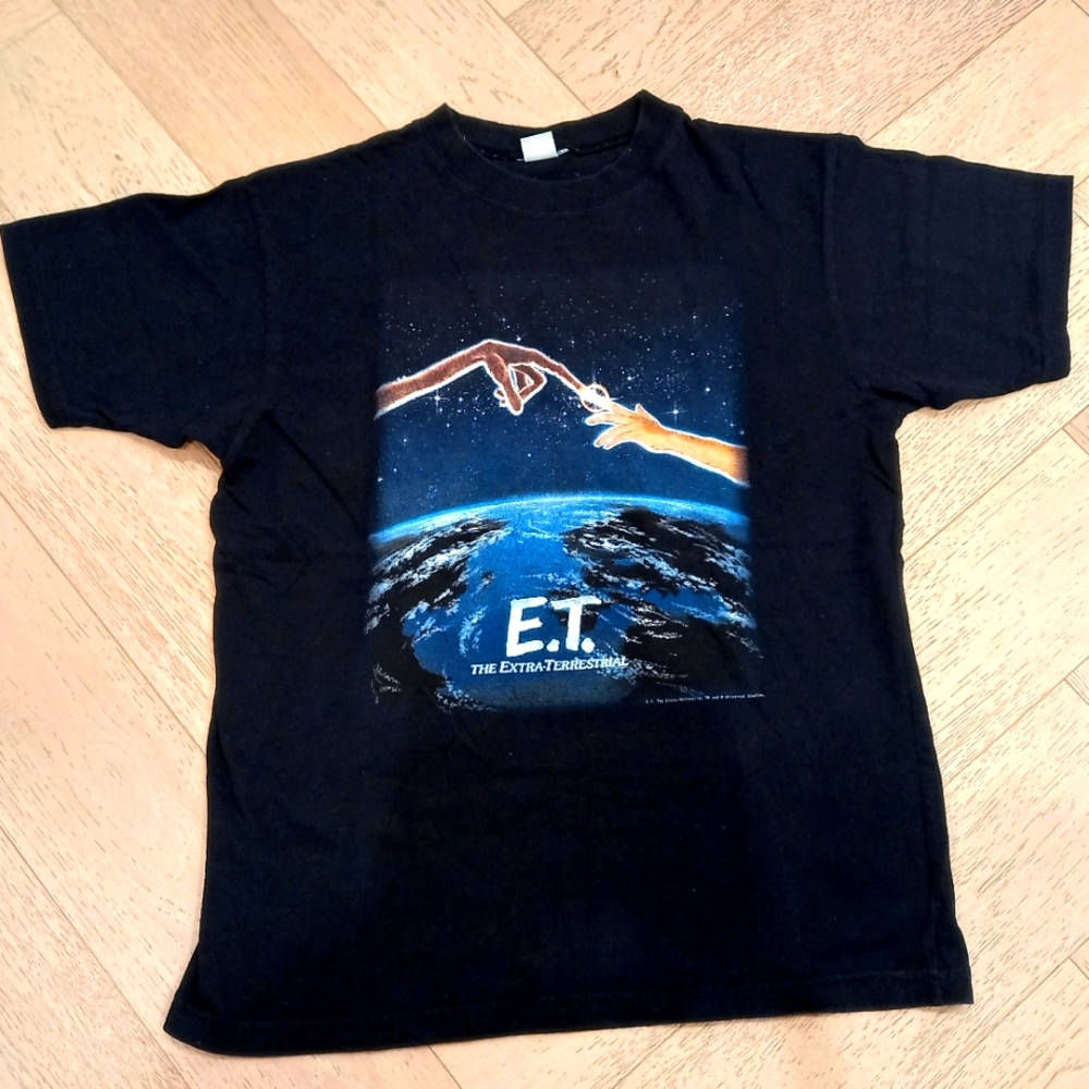 Vintage E.T. T-shirt/ Made in Canada. Universal studios